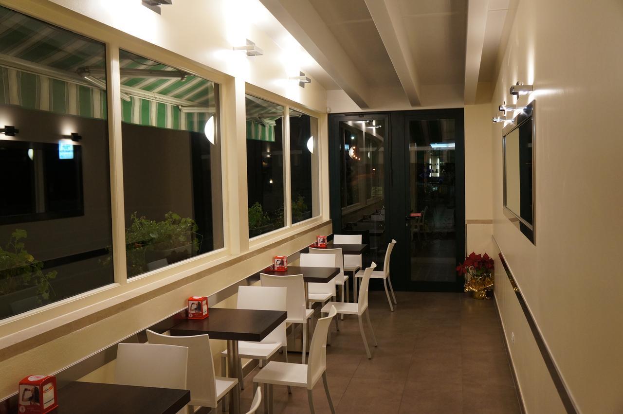 Albergo Cenni Savio di Ravenna Esterno foto