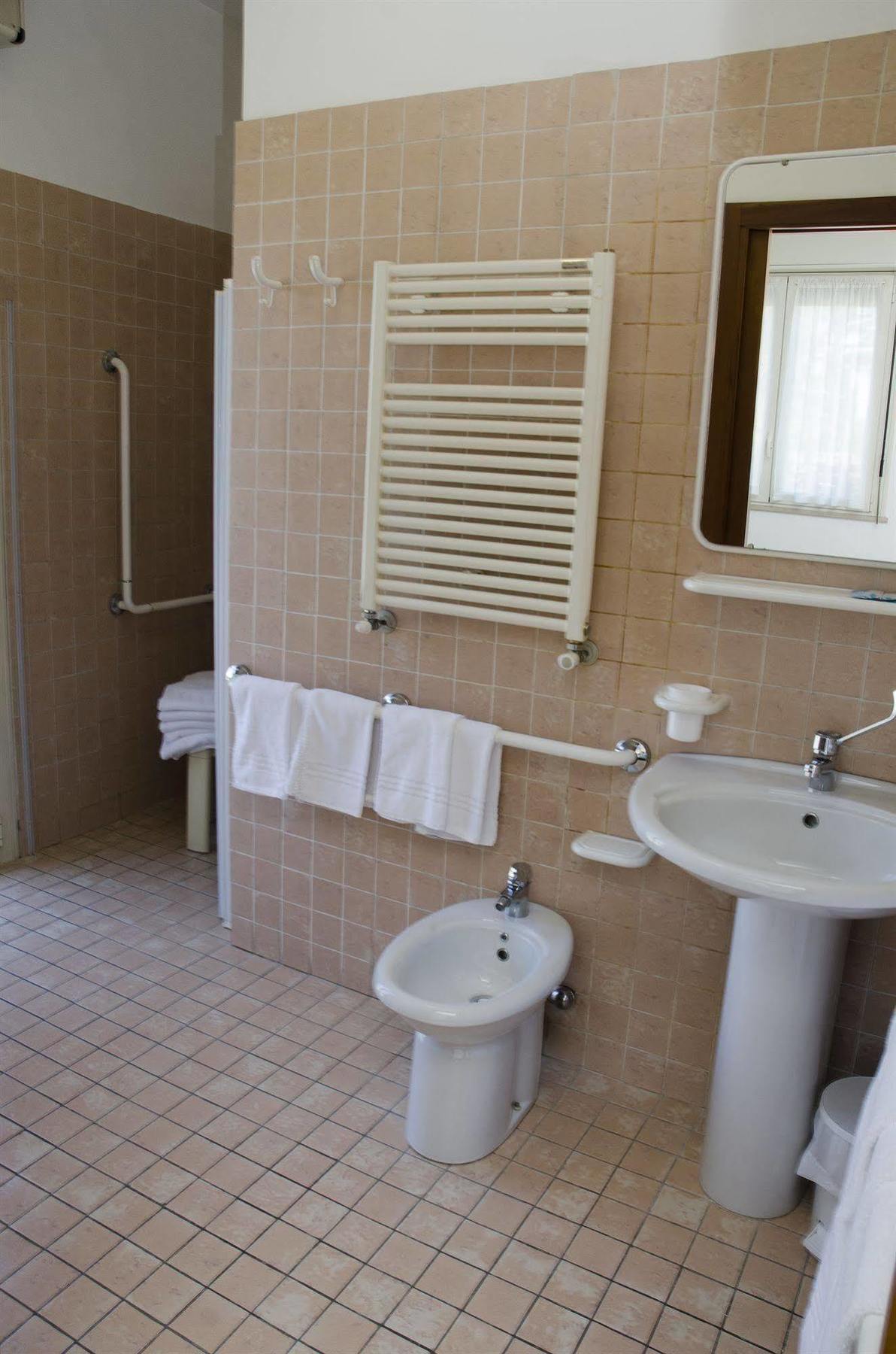 Albergo Cenni Savio di Ravenna Esterno foto